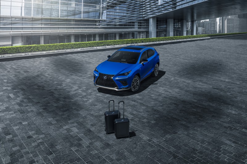 chi co 1.000 xe lexus nx hybrid f sport black line 2021 duoc san xuat hinh 1