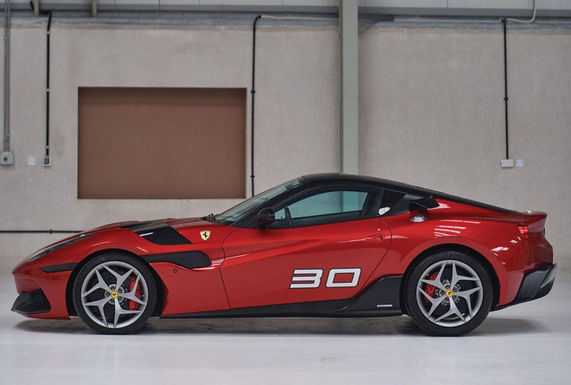 ferrari sp30 "doc nhat vo nhi" duoc rao ban hinh 2