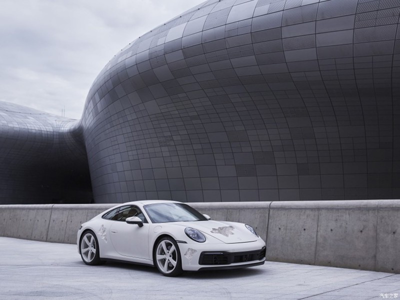 can canh porsche 911 carrera 4s doc nhat the gioi hinh 8