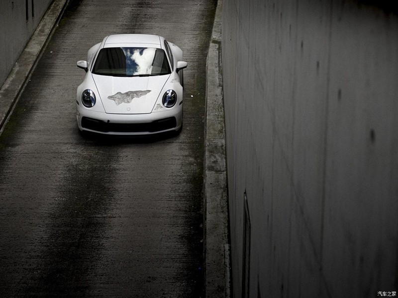 can canh porsche 911 carrera 4s doc nhat the gioi hinh 5