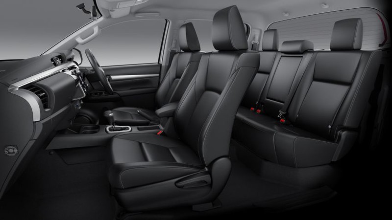 hinh anh chi tiet toyota hilux phien ban nang cap 2020 hinh 9