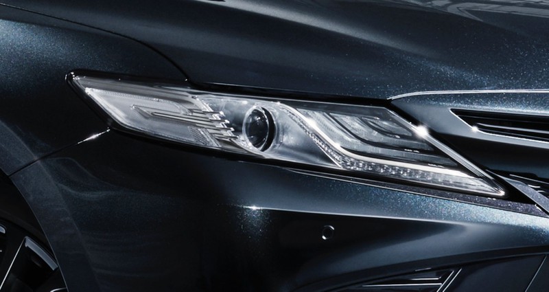 toyota danh dau cot moc 40 nam camry voi ban black edition hinh 3