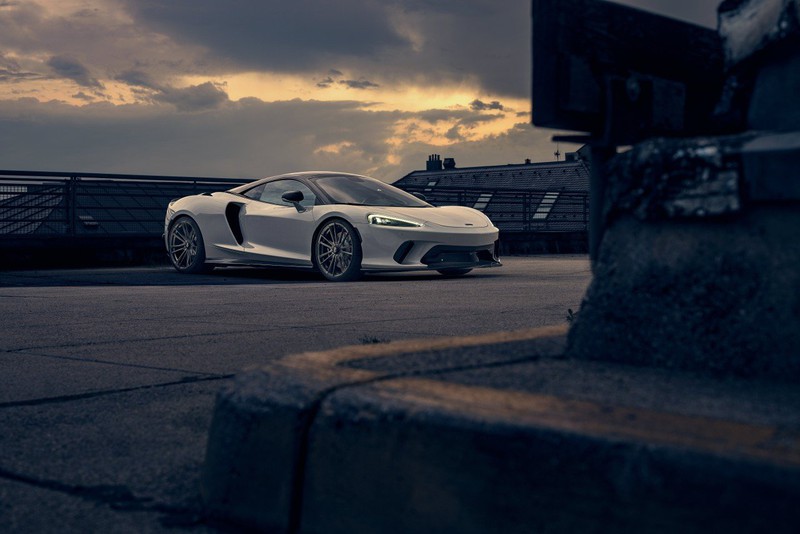 hang do novitec ra mat goi do cho mclaren gt hinh 3