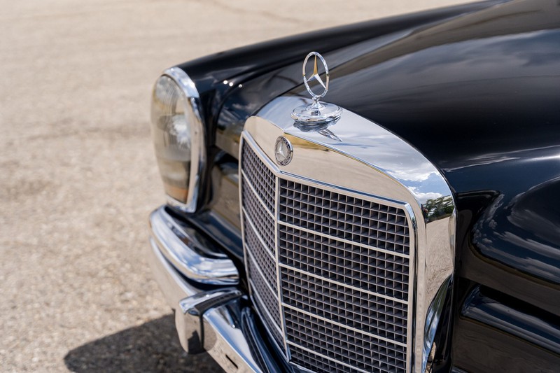 rao ban limousine cua cuu ngoai truong trung quoc hinh 3