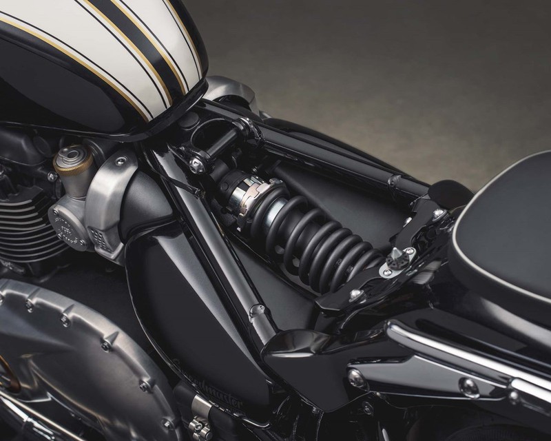 triumph bonneville speedmaster dat chuan bs6 vua ra mat hinh 17