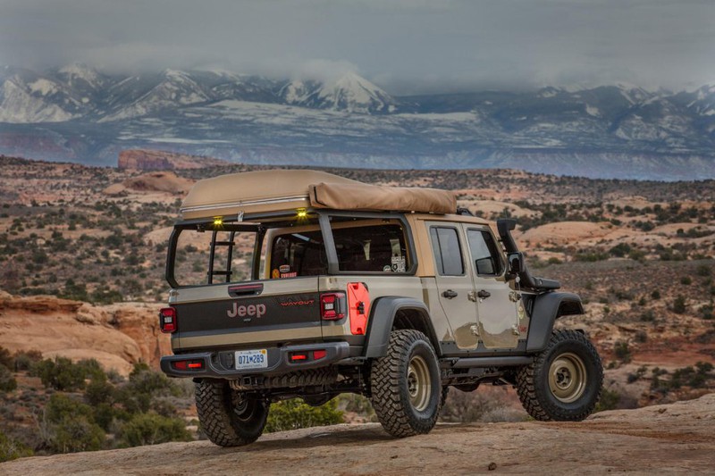 jeep gladiator farout - xe danh cho nguoi thich di du lich dai ngay hinh 3
