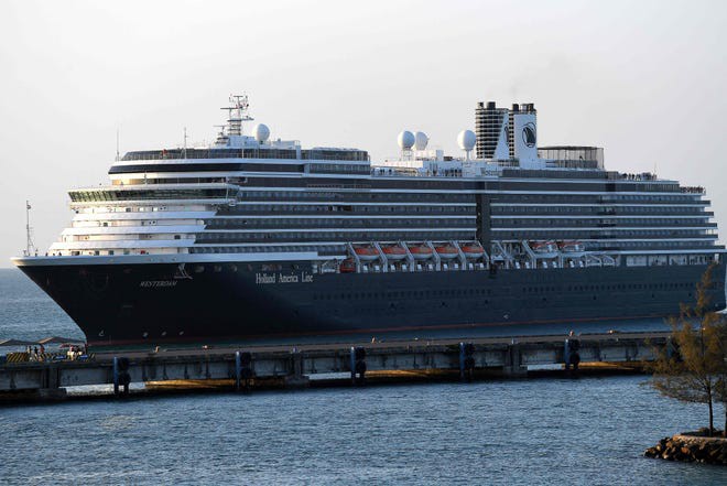 thu tuong hun sen: khach tren tau ms westerdam se len may bay ve nuoc hinh 1