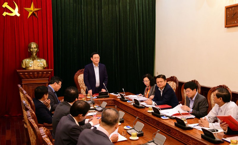 bi thu ha noi vuong dinh hue lam viec voi ban tuyen giao thanh uy hinh 1