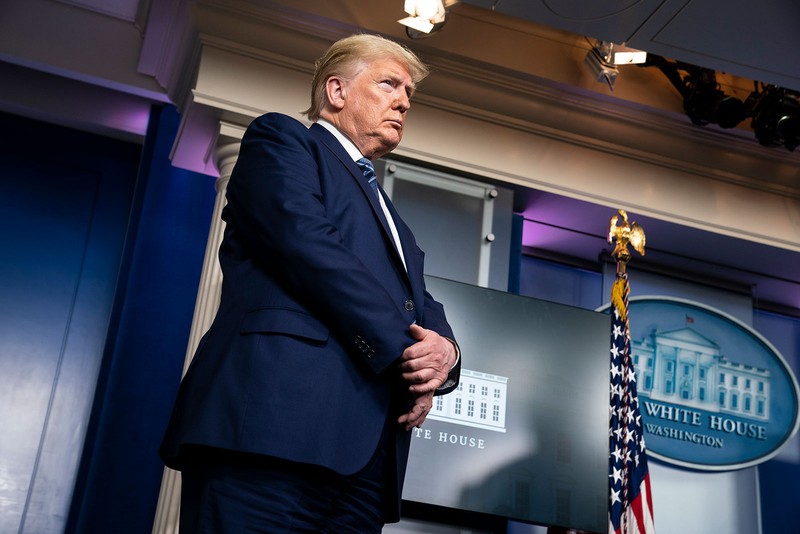tong thong trump se deo khau trang neu... "nghi rang no quan trong" hinh 1