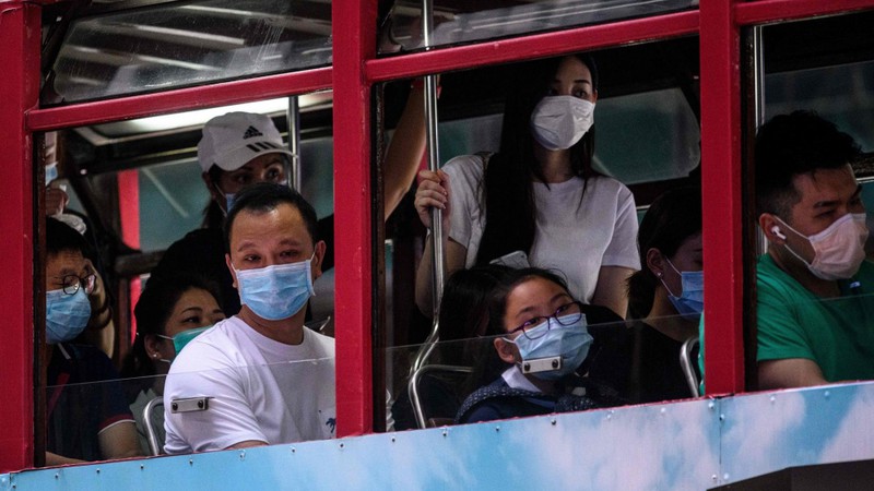 hong kong ap dat cac bien phap "nghiem ngat nhat" chong dich covid-19 hinh 1