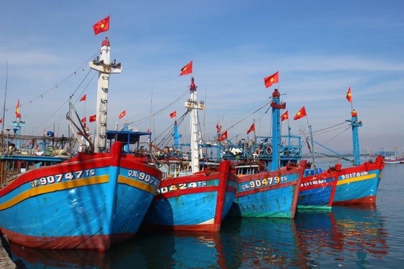 3 tau ca ca khanh hoa cung 26 ngu dan bi indonesia bat giu hinh 1