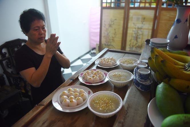 tet han thuc, nguoi dan thu do rong ran xep hang mua banh troi, chay hinh 9