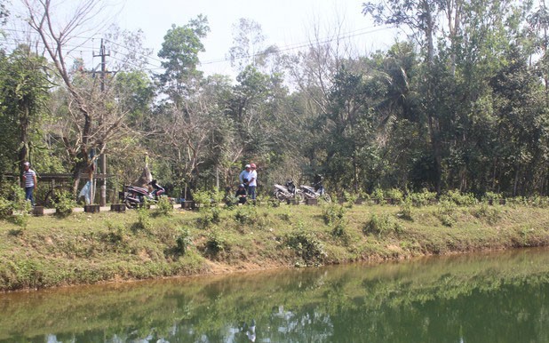 vuong day dien, nguoi dan ong tu vong khi dang cau ca hinh 1