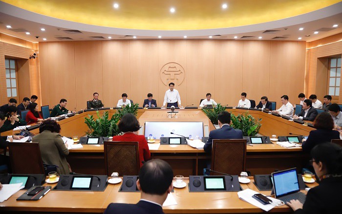 chu tich ha noi: bat dau co lay nhiem cheo, kich hoat giam sat qua gps hinh 1