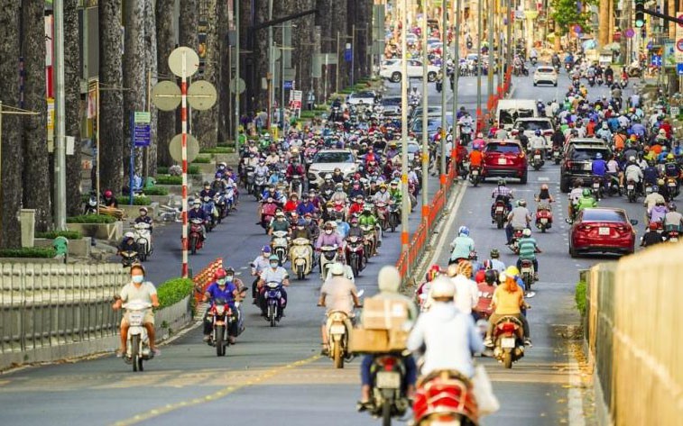chuyen gia y te de nghi phat nang nguoi vo y thuc do ra duong hinh 1