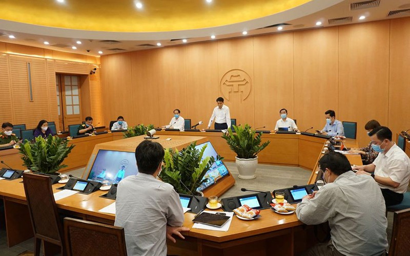 ha noi se xu ly cac cua hang khong thiet yeu mo truoc 9h sang hinh 1