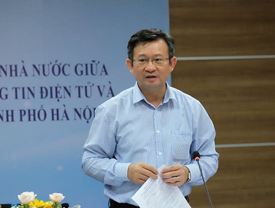 giam doc so thong tin truyen thong lam vien truong vien nghien cuu phat trien ktxh  hinh 1