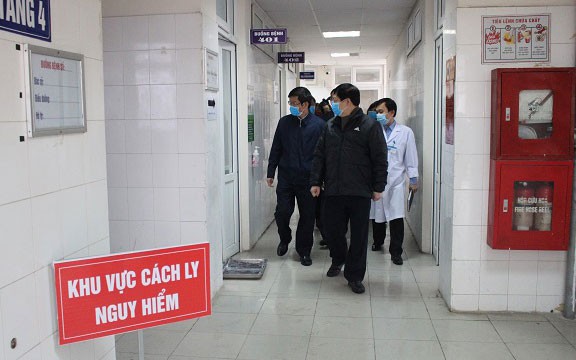 bo y te kiem tra cong tac dieu tri benh nhan covid 19 tai hai duong hinh 1