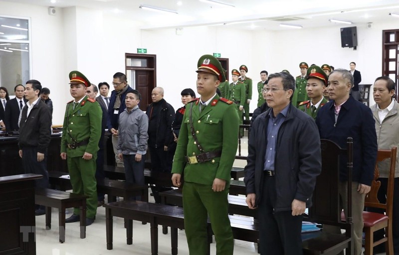 nguyen bac son linh an chung than, truong minh tuan nhan 14 nam tu hinh 1