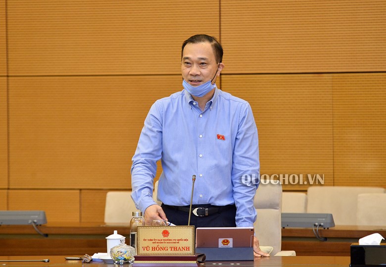 nhieu xe bien xanh 8-10 ty dong, co tiet kiem chong lang phi khong? hinh 1