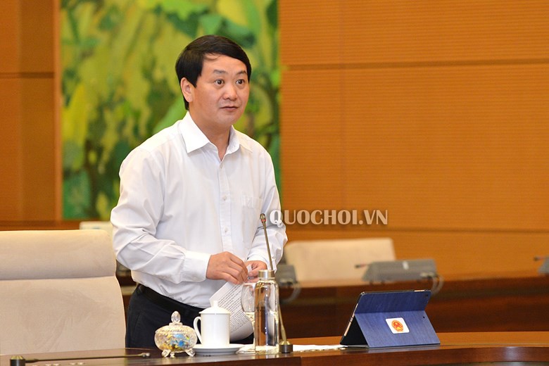 "ca nuoc chong dich ma may ong nang gia de "an", nghe ma dau!" hinh 1