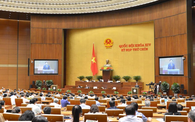 quoc hoi hop phien be mac, quyet co che dac thu cho ha noi, da nang hinh 1