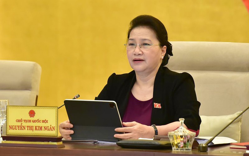 cong nhan liet si thoi binh: dieu kien phai chat che, xung dang hon hinh 2