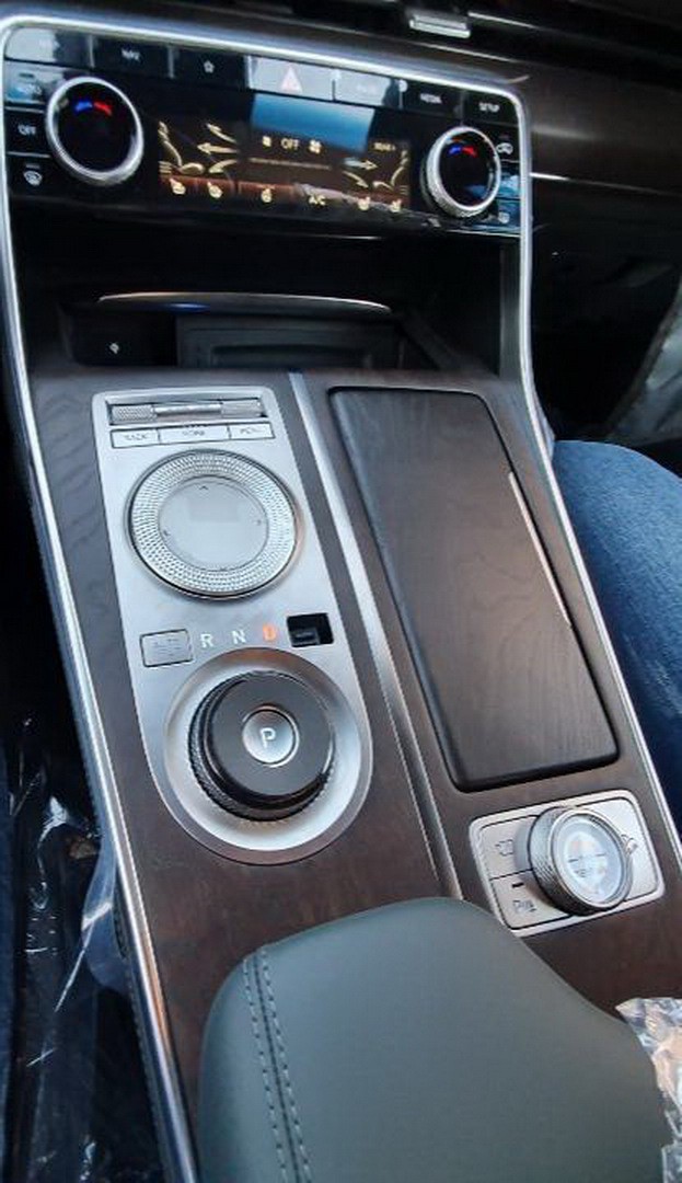 he lo nhung hinh anh ro net dau tien cua suv hang sang genesis gv80 hinh 6