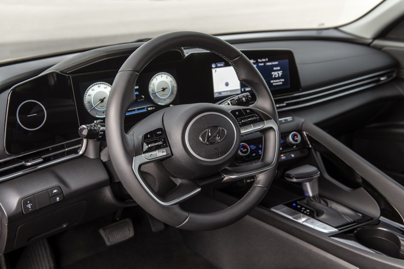 hinh anh chi tiet hyundai elantra 2021 vua ra mat hinh 11