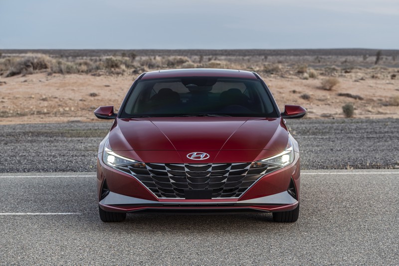 hinh anh chi tiet hyundai elantra 2021 vua ra mat hinh 4