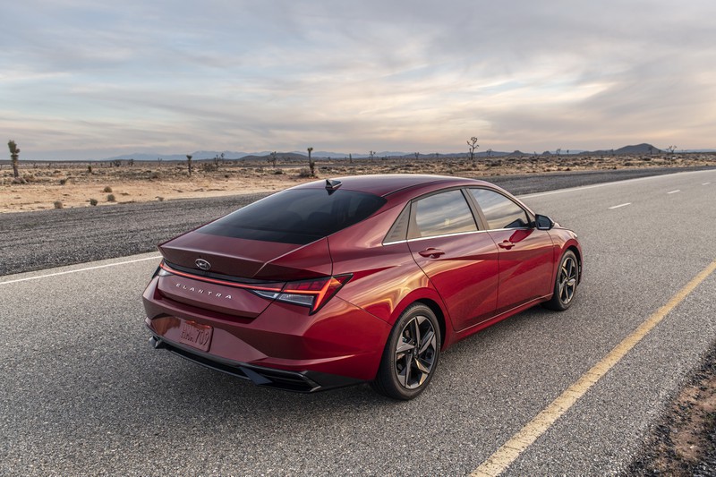 hinh anh chi tiet hyundai elantra 2021 vua ra mat hinh 5