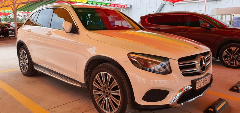 dai gia viet ban porsche, mercedes doi lay o to vinfast hinh 2