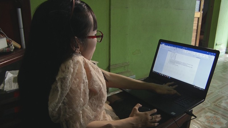 co giao xuong thuy tinh mo lop hoc "5 khong" hinh 2