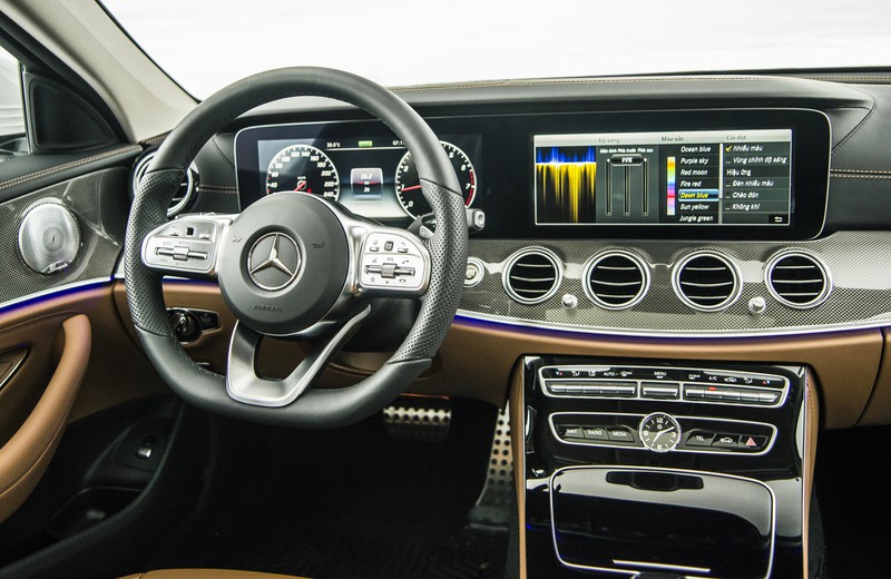 mercedes e 300 amg – thay doi dinh kien ve e-class hinh 3