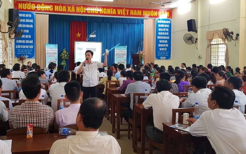 sua hoc duong tiep tuc den voi 55.000 tre em tinh tra vinh hinh 4