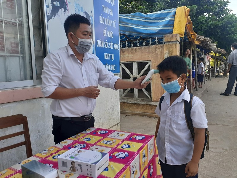 sua hoc duong tiep tuc den voi 55.000 tre em tinh tra vinh hinh 5