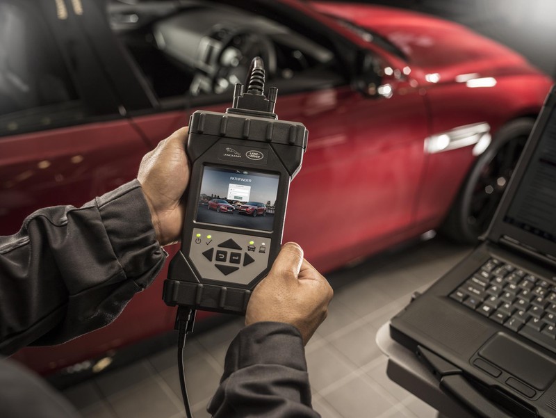jaguar land rover viet nam kiem tra xe mien phi va uu dai hau covid-19 hinh 7