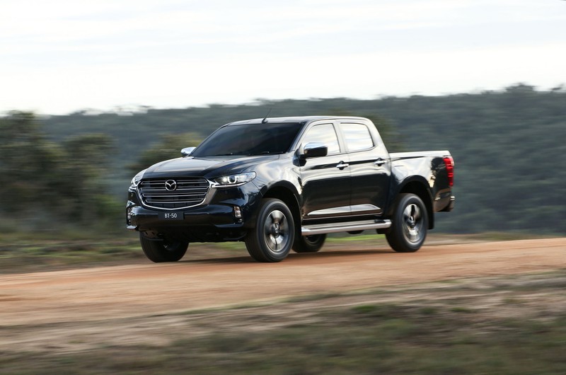 mazda bt-50 2021 thiet ke hoan toan moi chinh thuc ra mat hinh 3