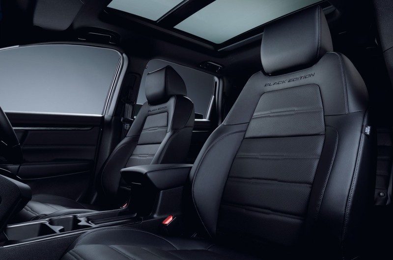 hinh anh chi tiet honda cr-v black edition vua ra mat hinh 10