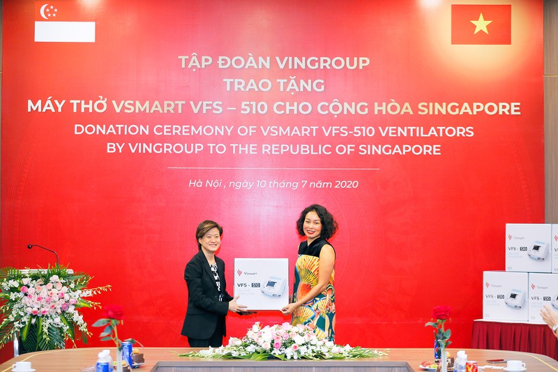 vingroup trao tang 1.000 may tho cho nga, ukraine va singapore hinh 2