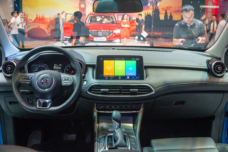 mg tro lai viet nam voi hai mau suv gia tu 518 trieu dong hinh 2