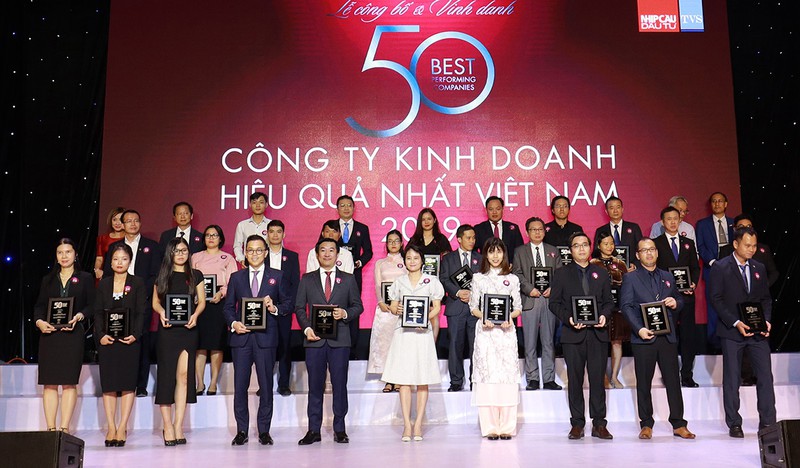 vinamilk tiep tuc vao top 50 cong ty kinh doanh hieu qua nhat viet nam hinh 1