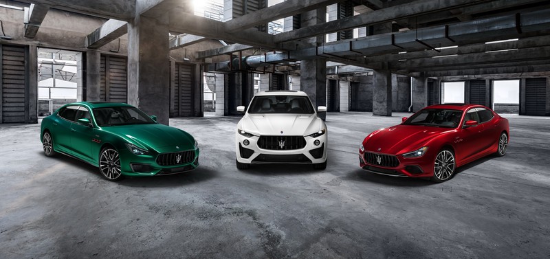 ngam 3 mau maserati trofeo doc dao vua trinh lang hinh 1
