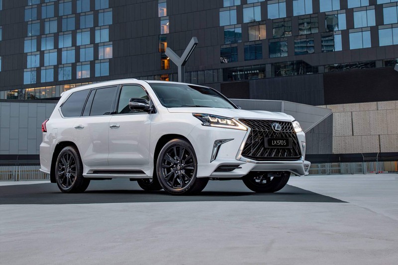 kham pha nhung tinh nang moi tren lexus lx 570 2021 hinh 1