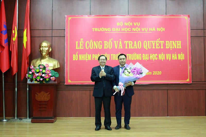 bo ngoai giao va noi vu bo nhiem nhan su moi hinh 3