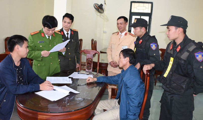 nong 24h: manh khoe cua 2 doi tuong lam banh can sa ban cho dan nghien hinh 3