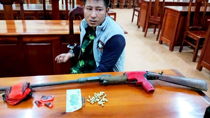 nong 24h: be trai 10 tuoi tu vong sau khi di cung 1 nguoi dan ong hinh 5