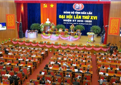dak lak thi diem thi tuyen chon bi thu huyen uy, thi tuyen giam doc so hinh 1