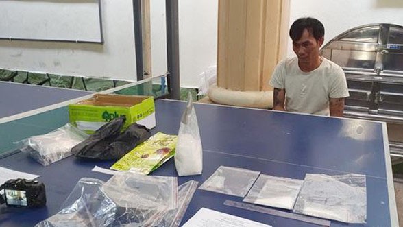 bat qua tang doi tuong tang tru gan 1kg ma tuy da o kien giang hinh 1