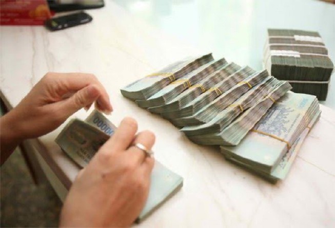 nong 24h: tam giu 64 doi tuong danh bac tai tu diem binh duong hinh 5